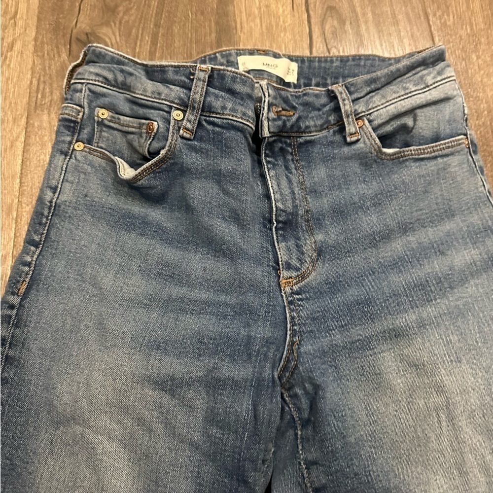 MNG by Mango Straight Leg Jeans Women's Size 6 High Waist Medium Wash Denim - Picture 3 of 15